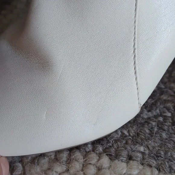 Bandolino Leather Booties - Picture 6 of 16